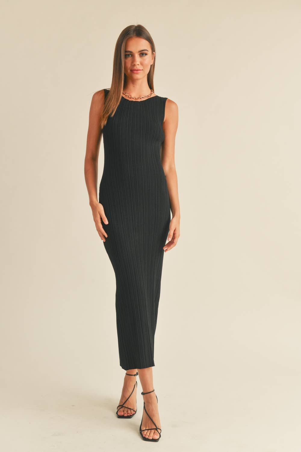 D2997   PATTERNED RIB KNITTED LONG DRESS