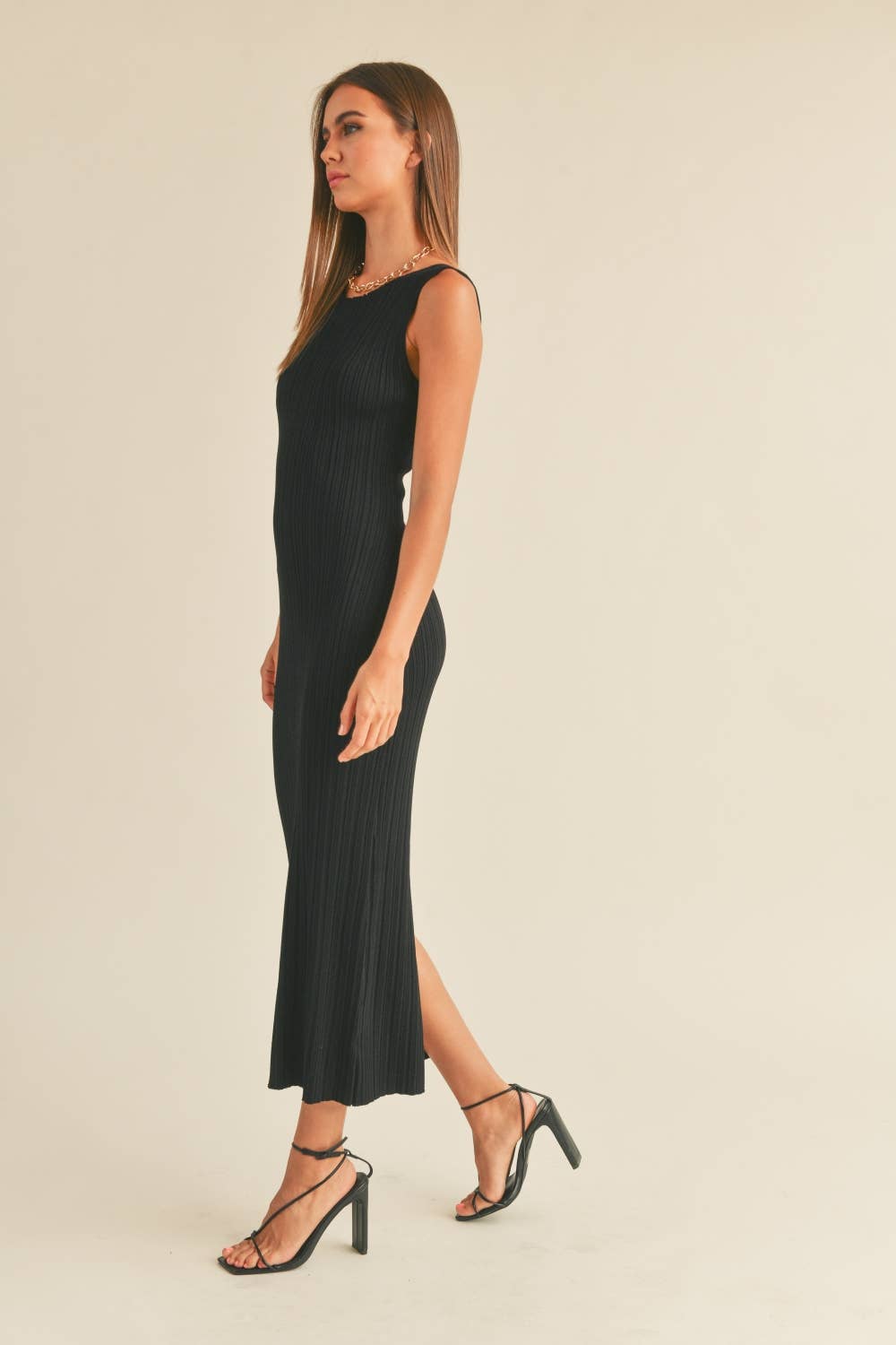 D2997   PATTERNED RIB KNITTED LONG DRESS